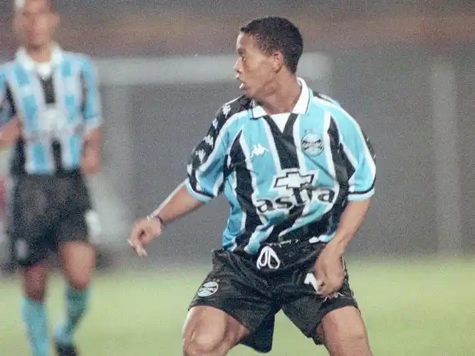 更让每个球 更让每个球