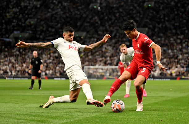 塔尔和阿联 塔尔和阿联