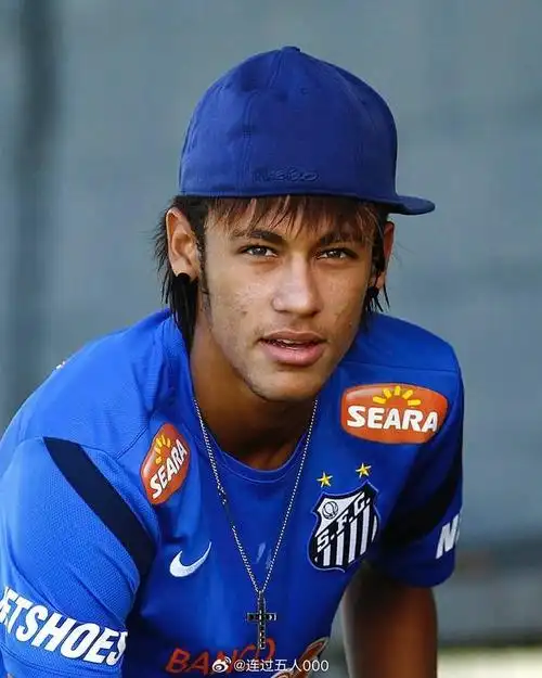 作为中场发 作为中场发